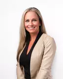 Tracy Escander, Gatineau, Real Estate Agent